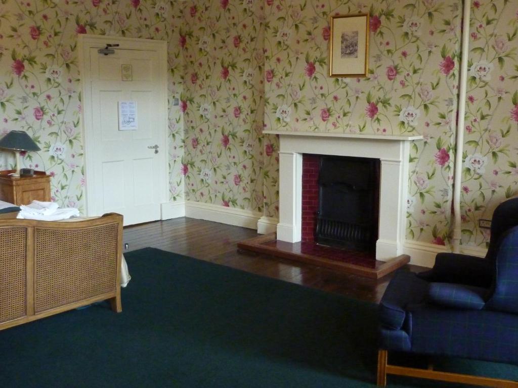 Gregynog Hall Guest House Tregynon Room photo